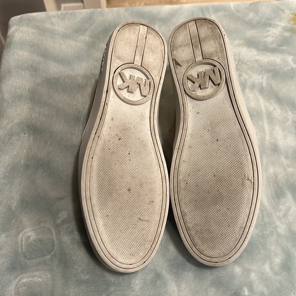 MK used gold slip on shoe size 9 - Picture 6 of 6